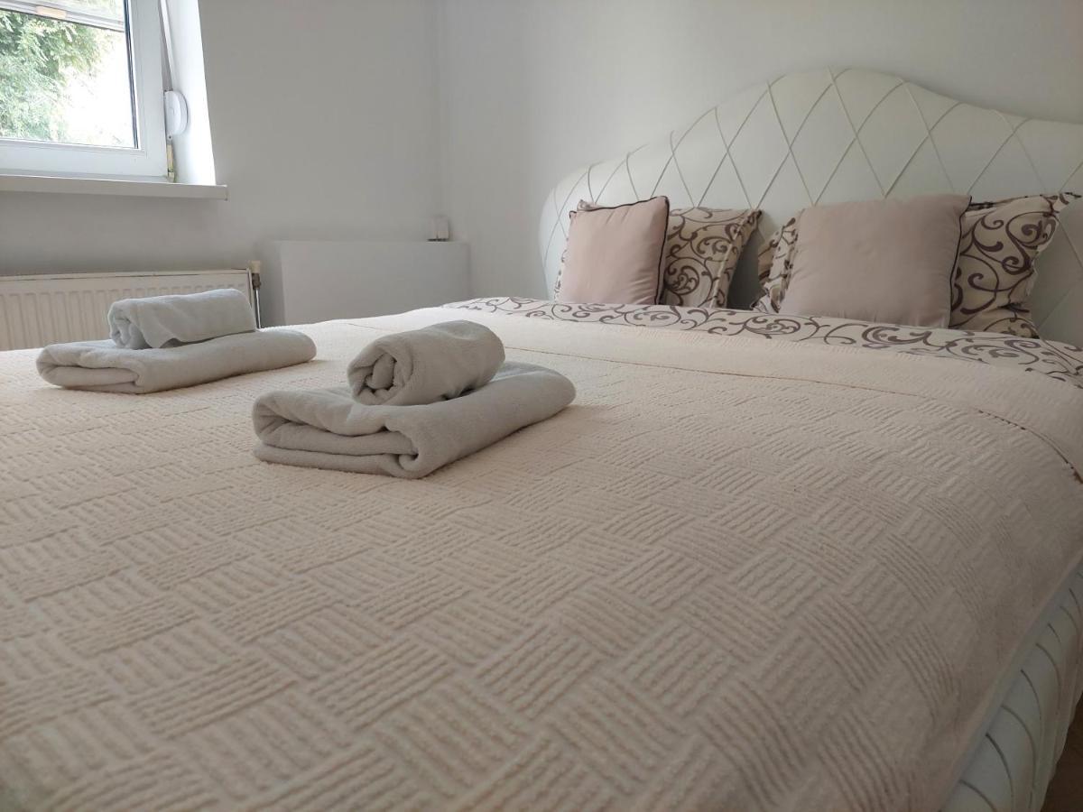 Apartmani Jasmin Novi Sad Exterior foto