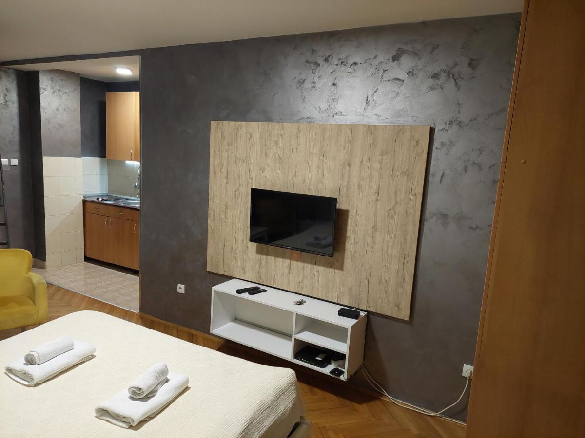 Apartmani Jasmin Novi Sad Exterior foto