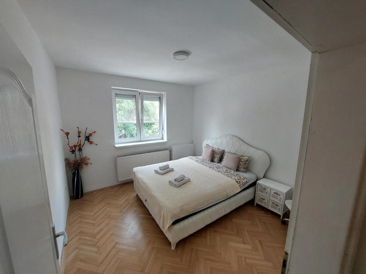 Apartmani Jasmin Novi Sad Exterior foto