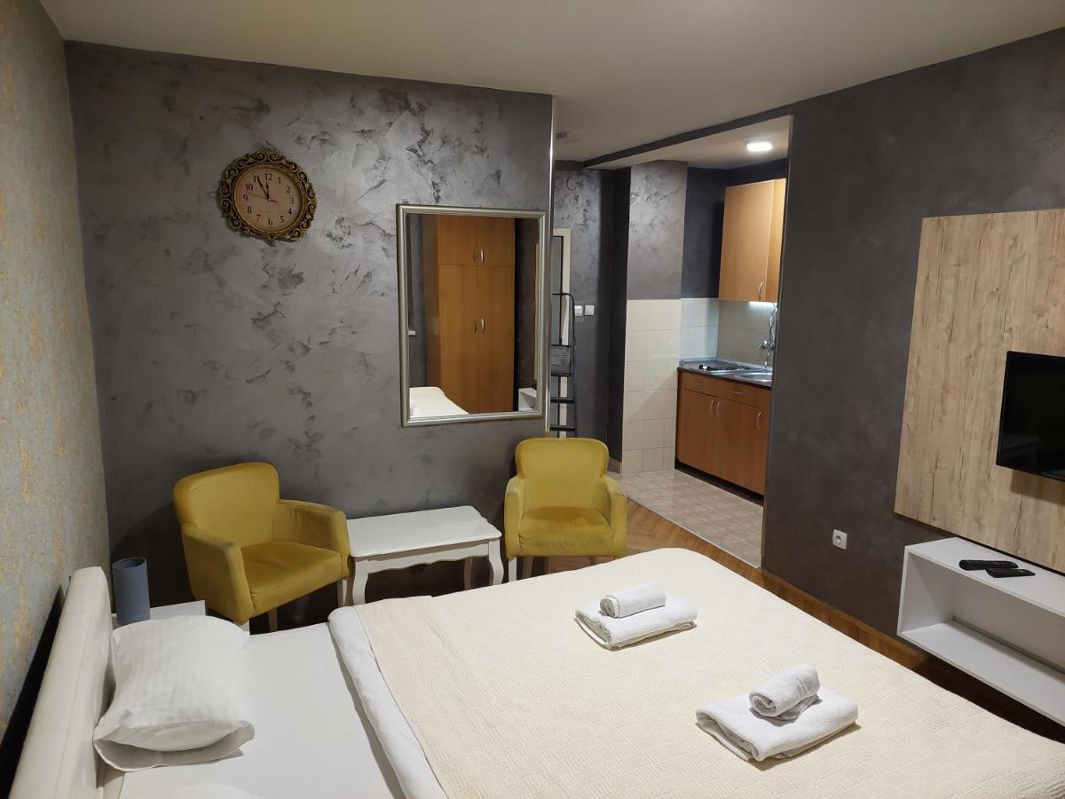 Apartmani Jasmin Novi Sad Exterior foto
