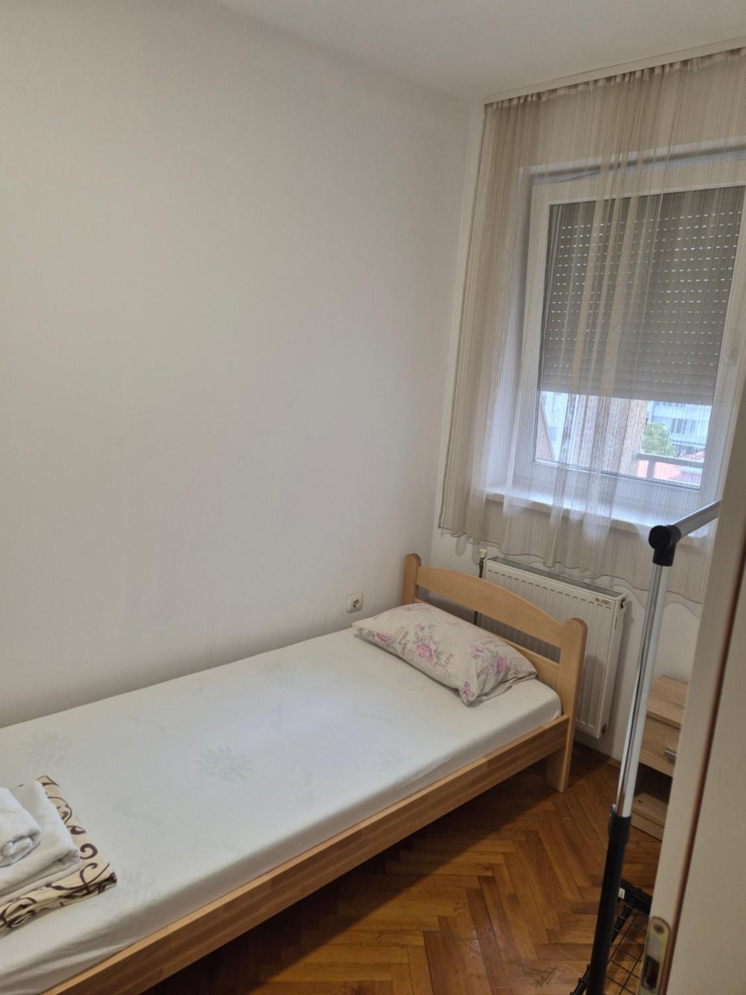 Apartmani Jasmin Novi Sad Exterior foto