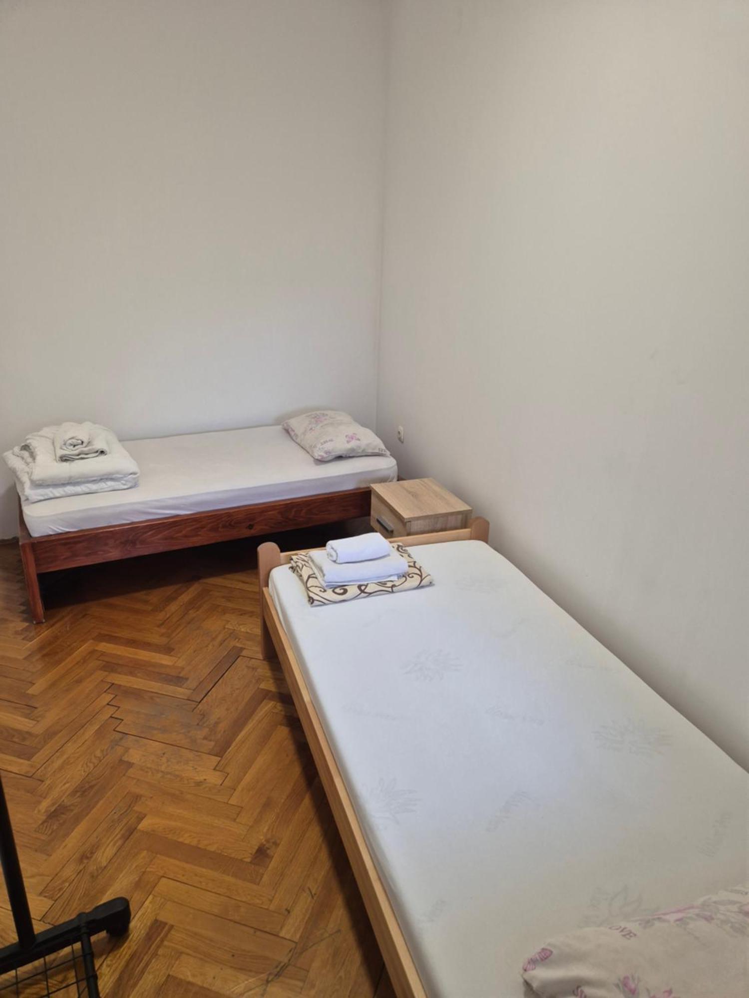 Apartmani Jasmin Novi Sad Exterior foto